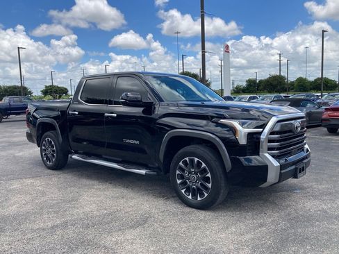 Used 2023 Toyota Tundra Limited w/ Power Package AWD/4WD image 3