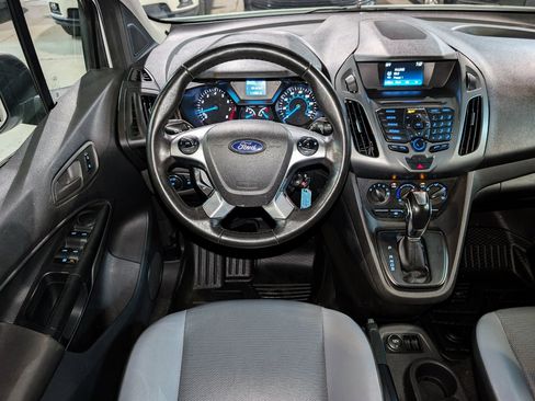 Used 2018 Ford Transit Connect XL FWD image 2