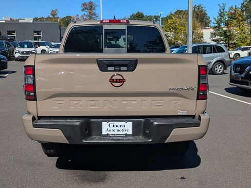 Used 2022 Nissan Frontier PRO-4X w/ Off-Road Protection Package image 6