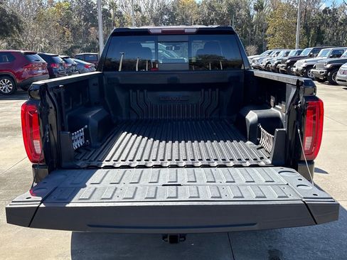 Used 2020 GMC Sierra 1500 SLT w/ SLT Premium Package image 28