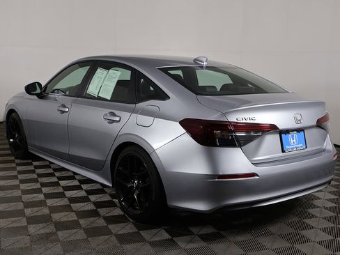 Used 2025 Honda Civic Sport image 7