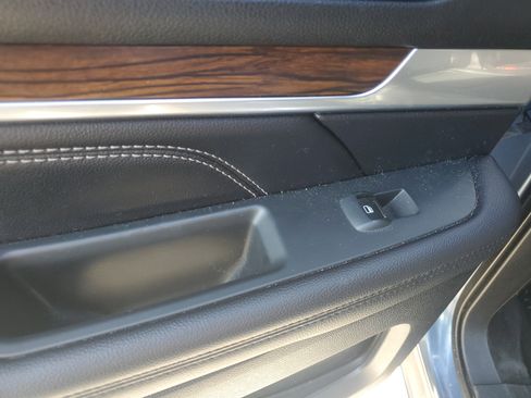 Used 2018 Ford Explorer Limited w/ Equipment Group 301A image 18