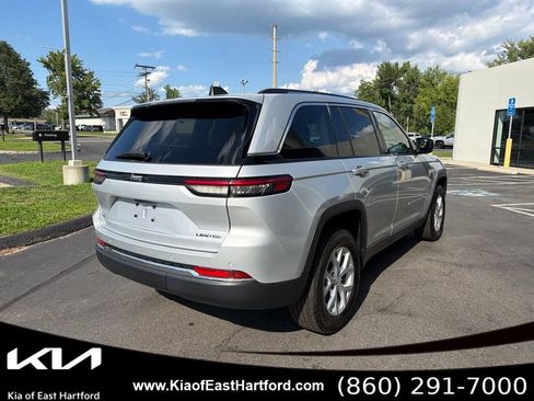 Used 2023 Jeep Grand Cherokee Limited AWD/4WD image 8