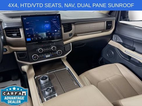 Used 2022 Ford Expedition Max Limited AWD/4WD image 24