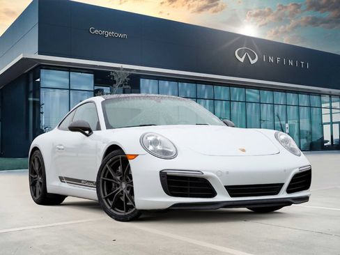 Used 2019 Porsche 911 Carrera T image 1