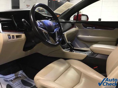 Used 2019 Cadillac XT5 Luxury AWD/4WD image 26