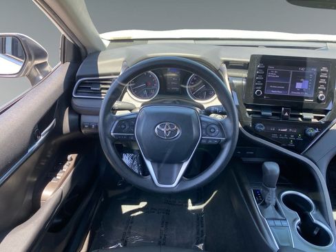 Used 2023 Toyota Camry LE w/ Convenience Package FWD image 12