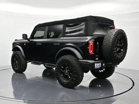 Used 2024 Ford Bronco Badlands image 7