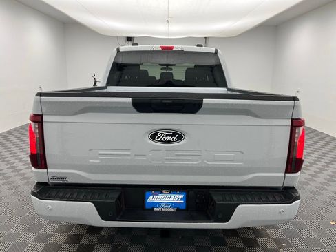 New 2025 Ford F150 XLT w/ Equipment Group 301A Standard image 8