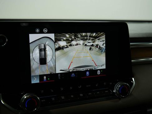 Used 2024 GMC Canyon Denali AWD/4WD image 54