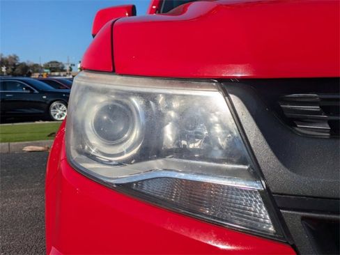 Used 2018 Chevrolet Colorado Z71 image 10