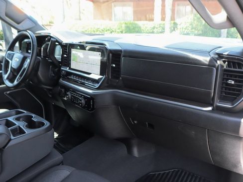 Used 2025 Chevrolet Silverado 2500 LT w/ Safety Package AWD/4WD image 35