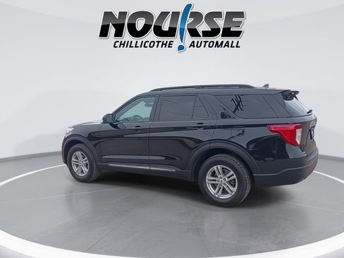 Used 2023 Ford Explorer XLT image 6