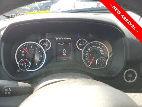 Used 2025 RAM 1500 Big Horn AWD/4WD image 9