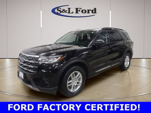Certified 2025 Ford Explorer Active image 1