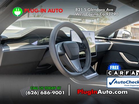 Used 2023 Tesla Model S Plaid image 7