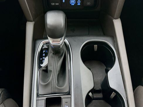 Used 2020 Hyundai Santa Fe SEL w/ Convenience Package FWD image 23