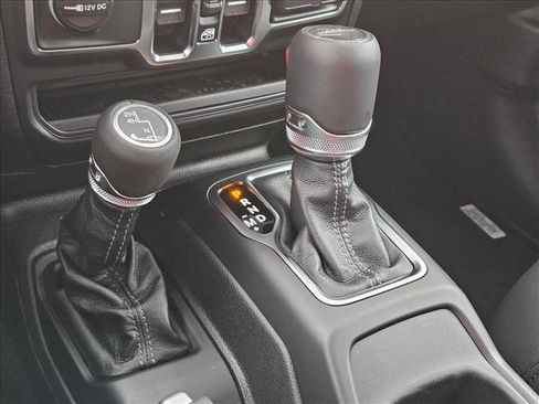 New 2026 Jeep Gladiator Sport image 13