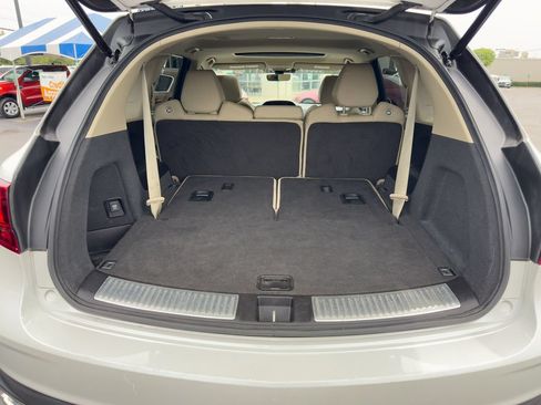 Used 2020 Acura MDX SH-AWD image 17