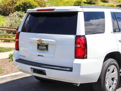 Used 2017 Chevrolet Tahoe LT w/ LT Signature Package RWD image 14