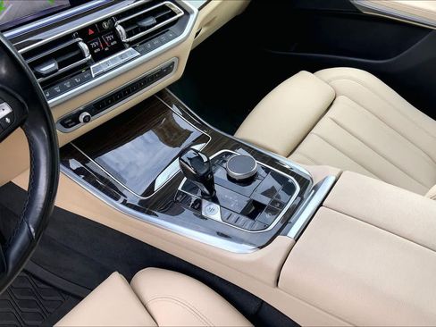 Used 2019 BMW X5 xDrive40i w/ Convenience Package image 17