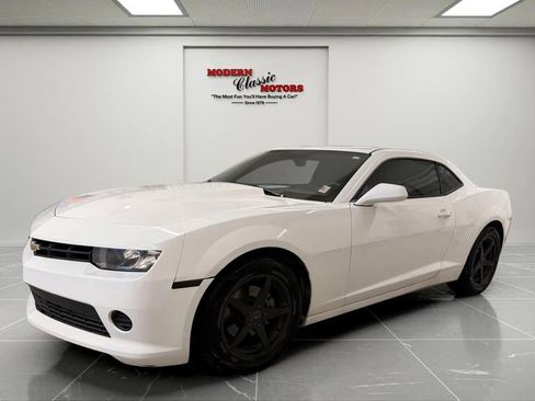 Used 2015 Chevrolet Camaro LS RWD image 3