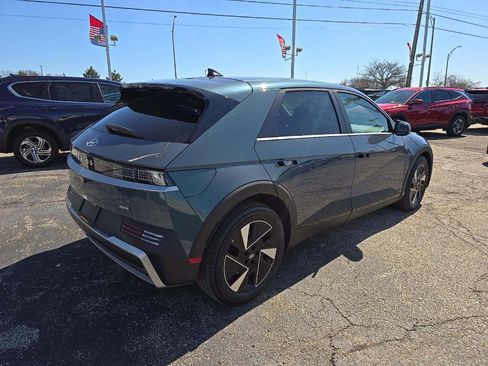 Used 2026 Hyundai Ioniq 5 SE image 3