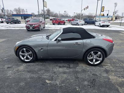 Used 2007 Pontiac Solstice Convertible w/ Premium Package