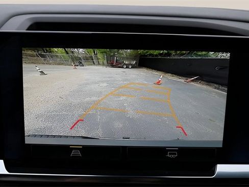 Used 2025 Chevrolet Silverado 1500 LT image 17