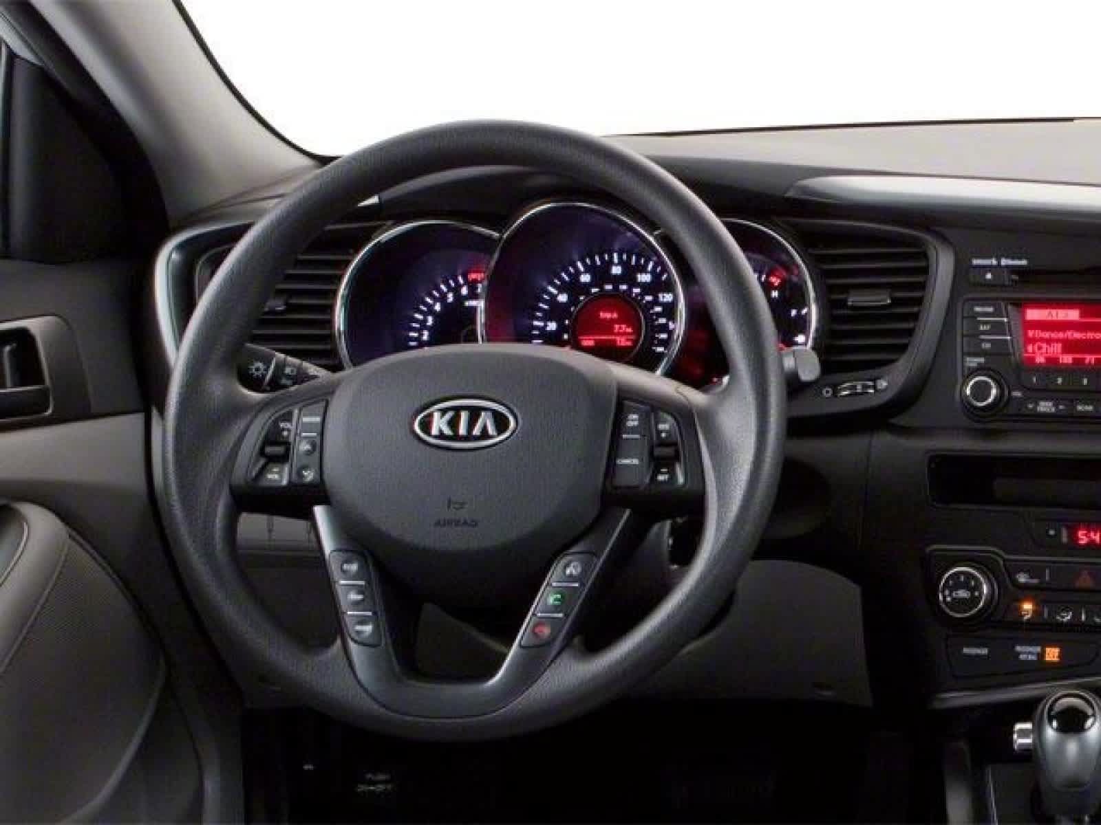 Used 2013 Kia Optima EX w/ Premium Pkg FWD image 4
