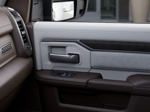 New 2026 RAM 2500 Laramie w/ Towing Technology Group AWD/4WD image 26