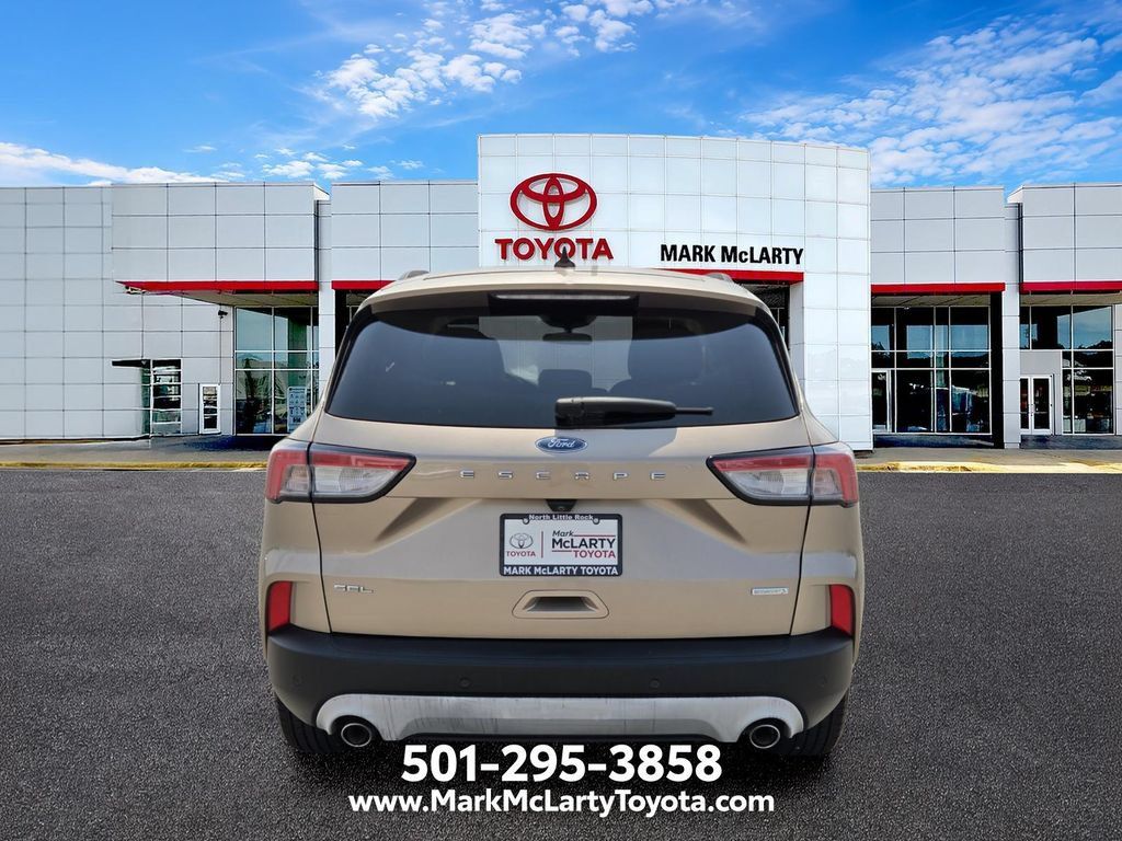 Used 2020 Ford Escape SEL FWD image 4