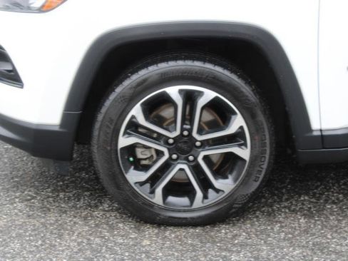 Used 2023 Jeep Compass Limited w/ Sun and Sound Group AWD/4WD image 24