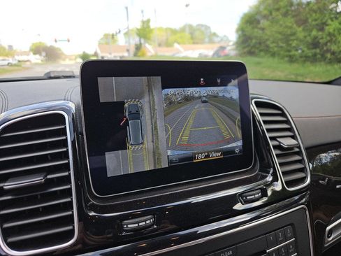 Used 2018 Mercedes-Benz GLS 550 4MATIC image 21