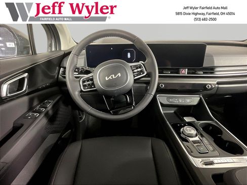 New 2026 Kia Carnival SX Prestige FWD image 9