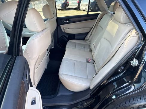 Used 2017 Subaru Outback 2.5i Limited AWD/4WD image 13