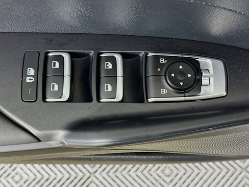 New 2025 Kia K5 LXS image 17