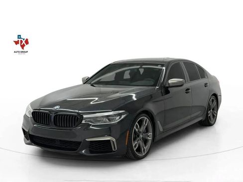 Used 2020 BMW M550i xDrive AWD/4WD image 5
