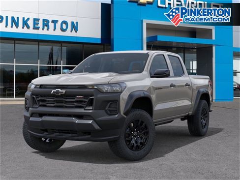 New 2026 Chevrolet Colorado Trail Boss w/ LPO, Tailgate Decal Package image 7