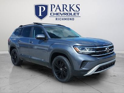 Used 2022 Volkswagen Atlas SE w/ Panoramic Sunroof Package