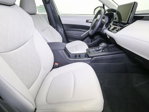 New 2026 Toyota Corolla Cross L image 12