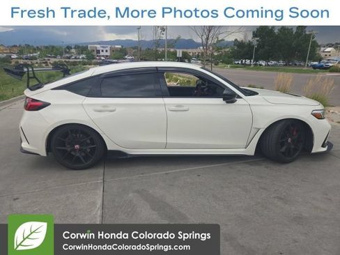 Used 2024 Honda Civic Type R image 8