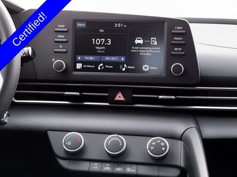 Used 2026 Hyundai Elantra SE FWD image 19