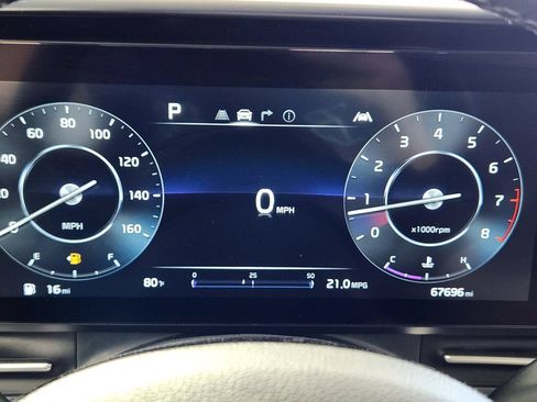 Used 2023 Kia Carnival SX Prestige FWD image 20