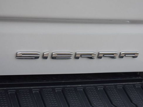 Used 2022 GMC Sierra 1500 Denali AWD/4WD image 17