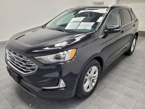 Used 2020 Ford Edge SEL AWD/4WD image 2