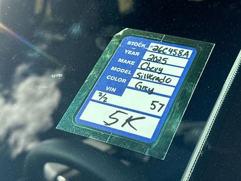 Certified 2025 Chevrolet Silverado 1500 Custom image 26