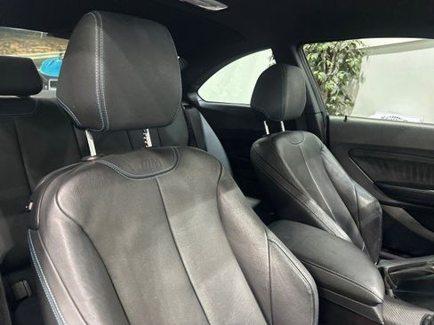 Used 2017 BMW M2 RWD image 50