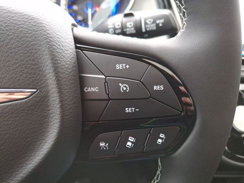 New 2026 Chrysler Pacifica Limited w/ S Appearance Package image 15