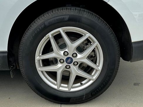 Used 2022 Ford Edge SEL image 12